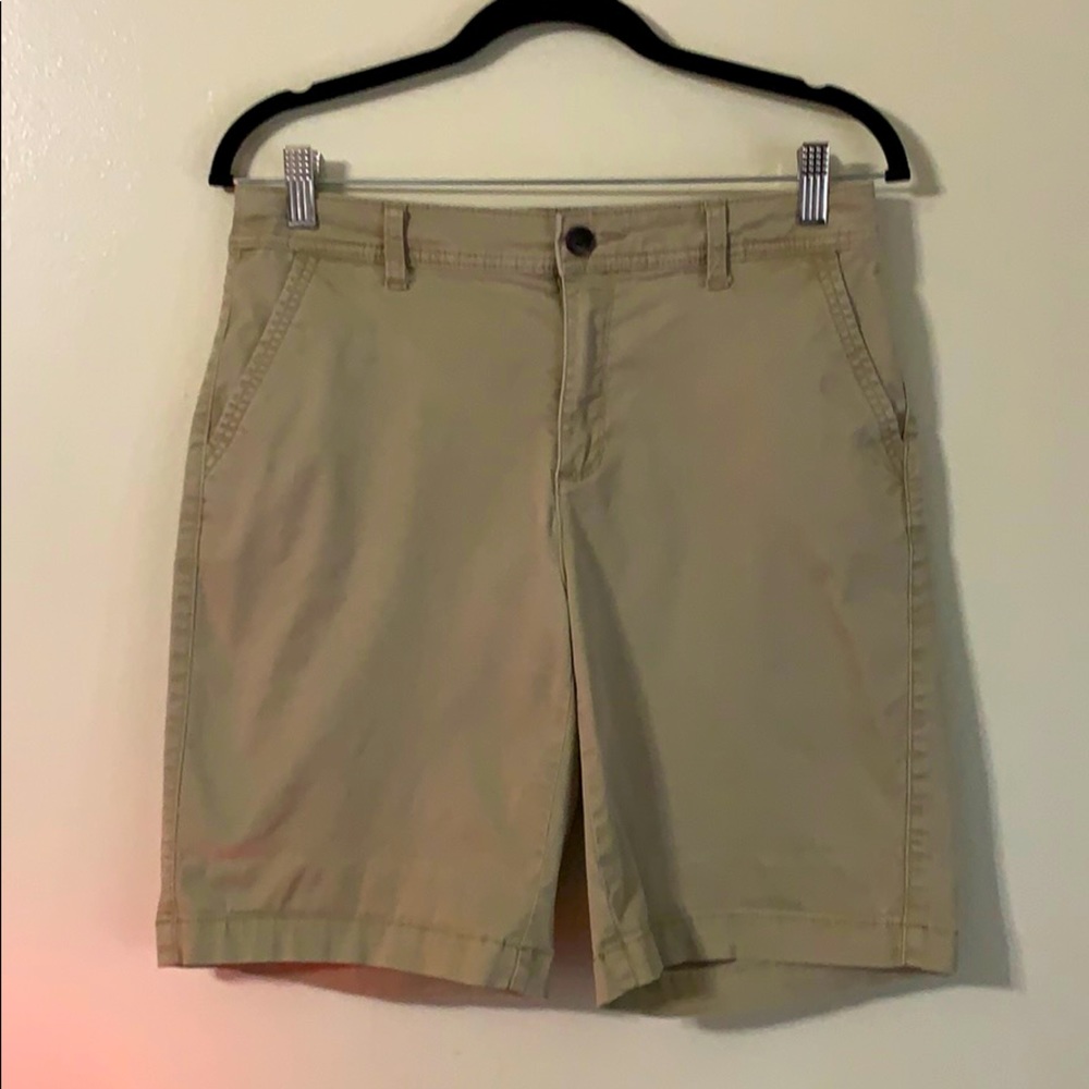 Size 6 a new day Khaki Shorts